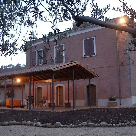 Bed & Breakfast Tenuta Santarcangelo Agriturismo&b.b.