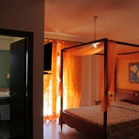 Tenuta Santarcangelo Agriturismo&b.b. Bed & Breakfast *