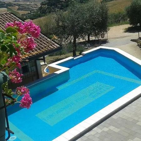 Bed & Breakfast Tenuta Santarcangelo Agriturismo&b.b. Sant'Agata di Puglia